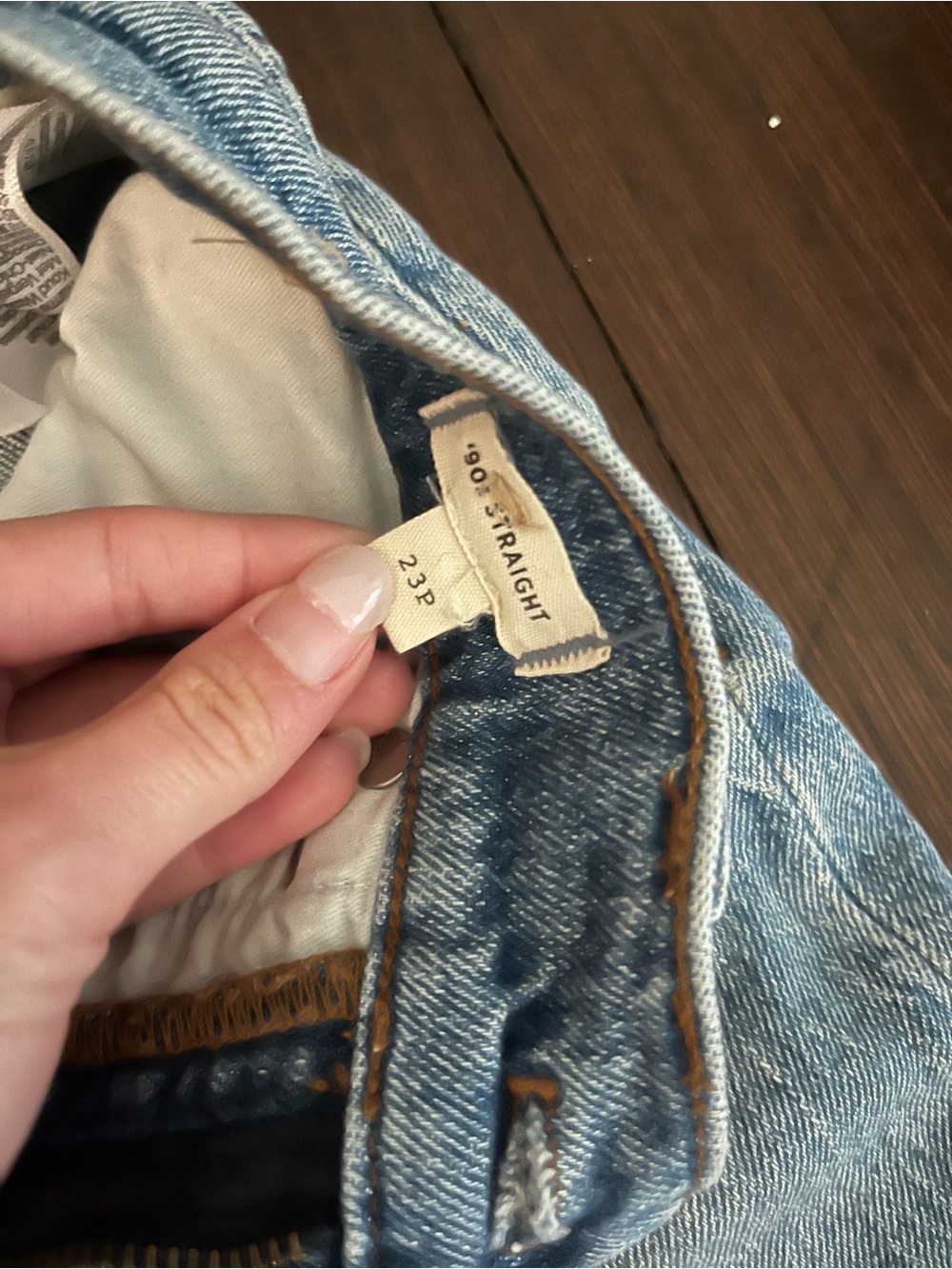 Madewell 90’s Straight Jean - Picture 6 of 6